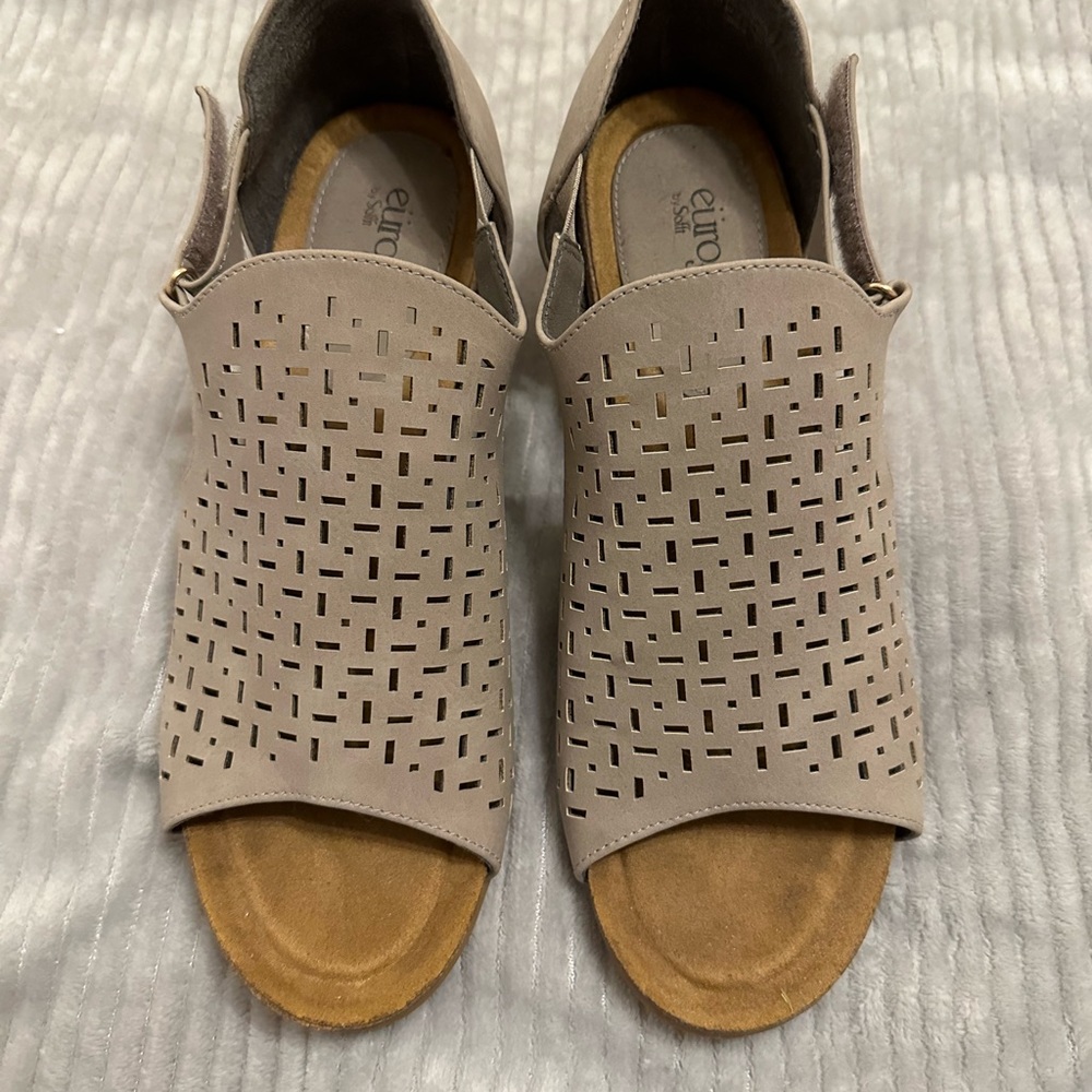 Eurosoft by Softt block heel lattice style dress shoe